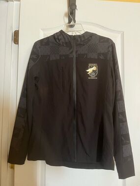 Harry Potter Hogwarts Quidditch Black Zip Hoodie